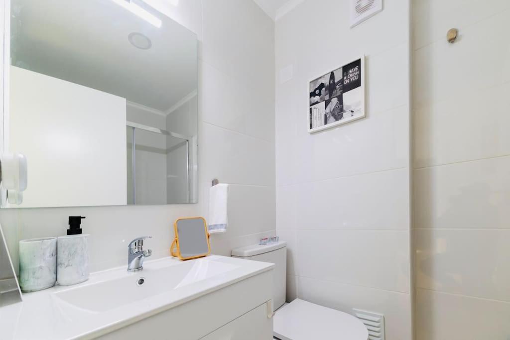 Apartment Modern 3 Bedroom Flat In Lissabon